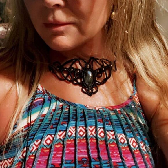 Labradorite Macramé Celine Floral Mandala Brass Boho Necklace - Picture 3 of 9